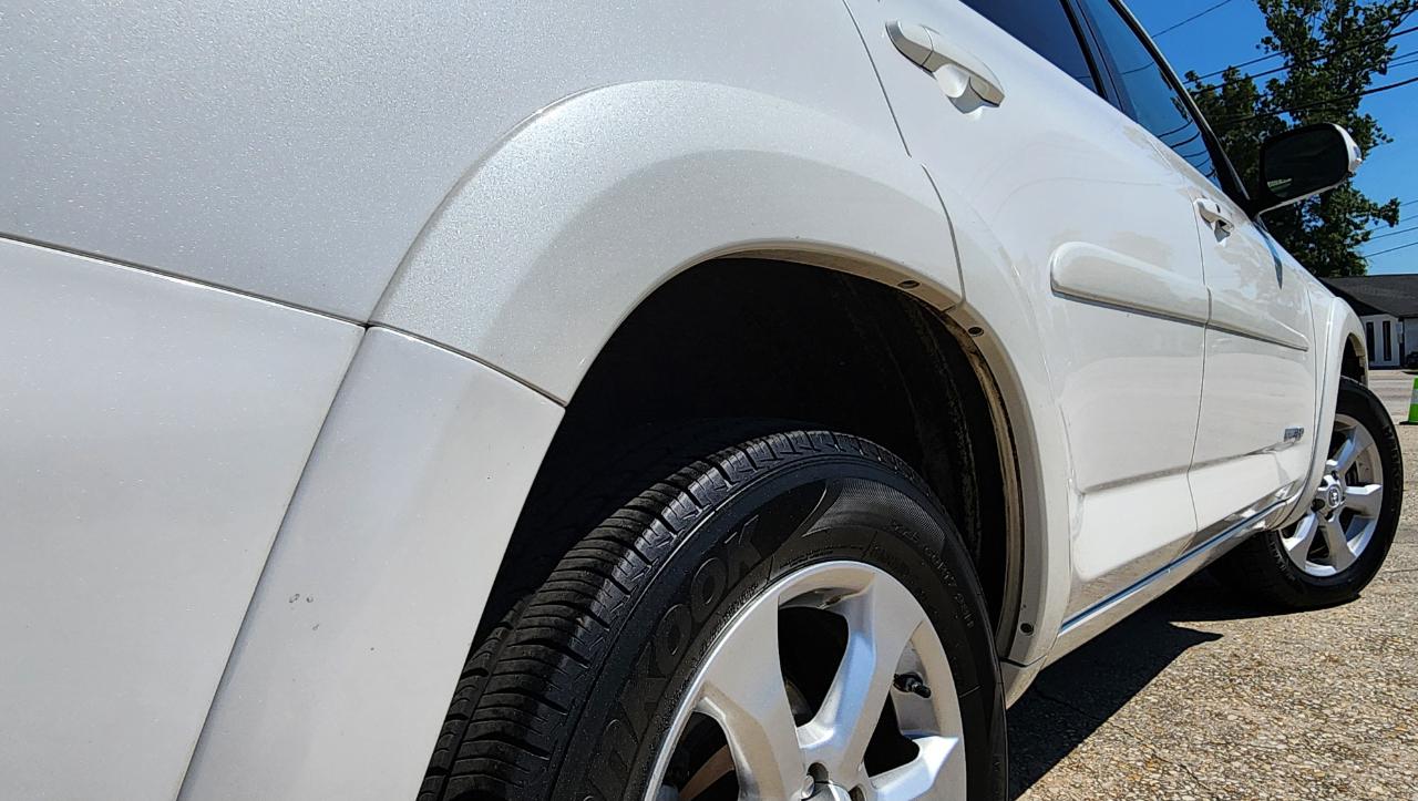 Toyota RAV4 Limited 2010