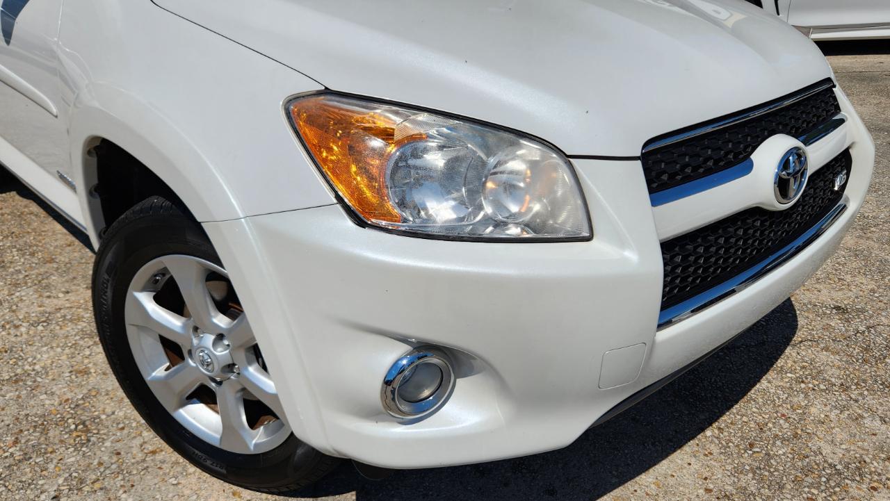 Toyota RAV4 Limited 2010