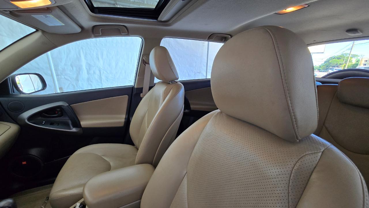 Toyota RAV4 Limited 2010