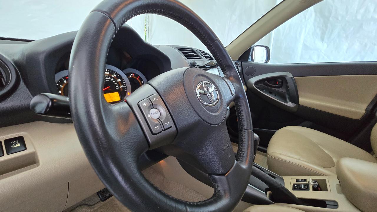 Toyota RAV4 Limited 2010