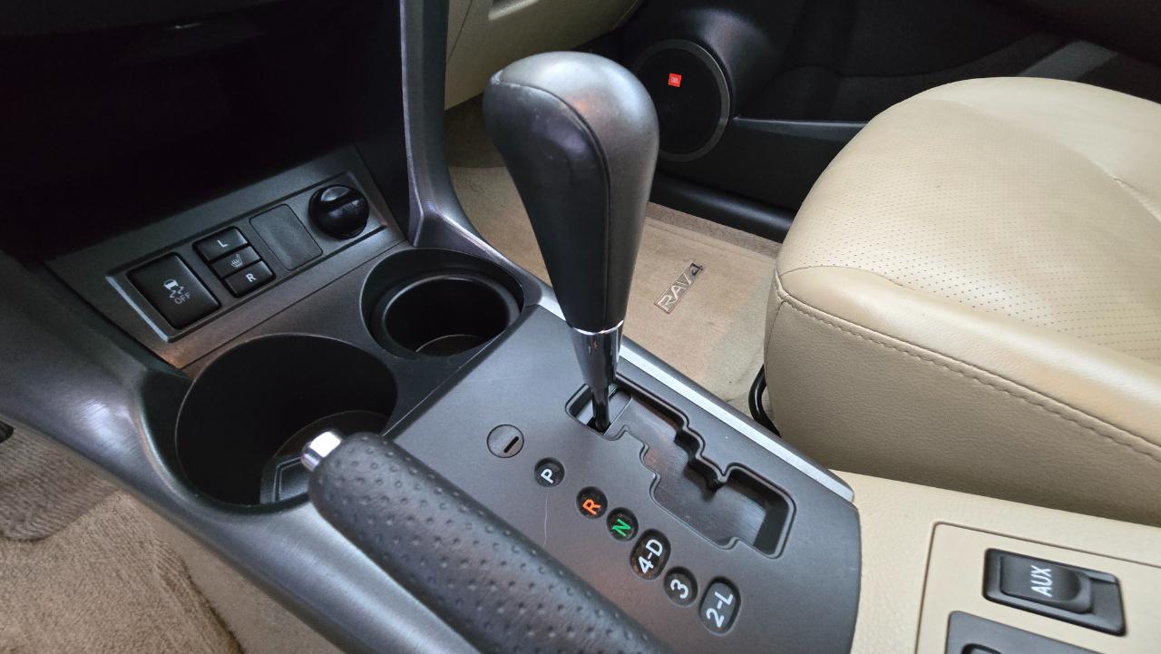 Toyota RAV4 Limited 2010