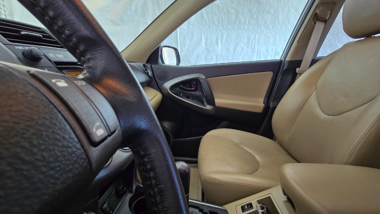 Toyota RAV4 Limited 2010