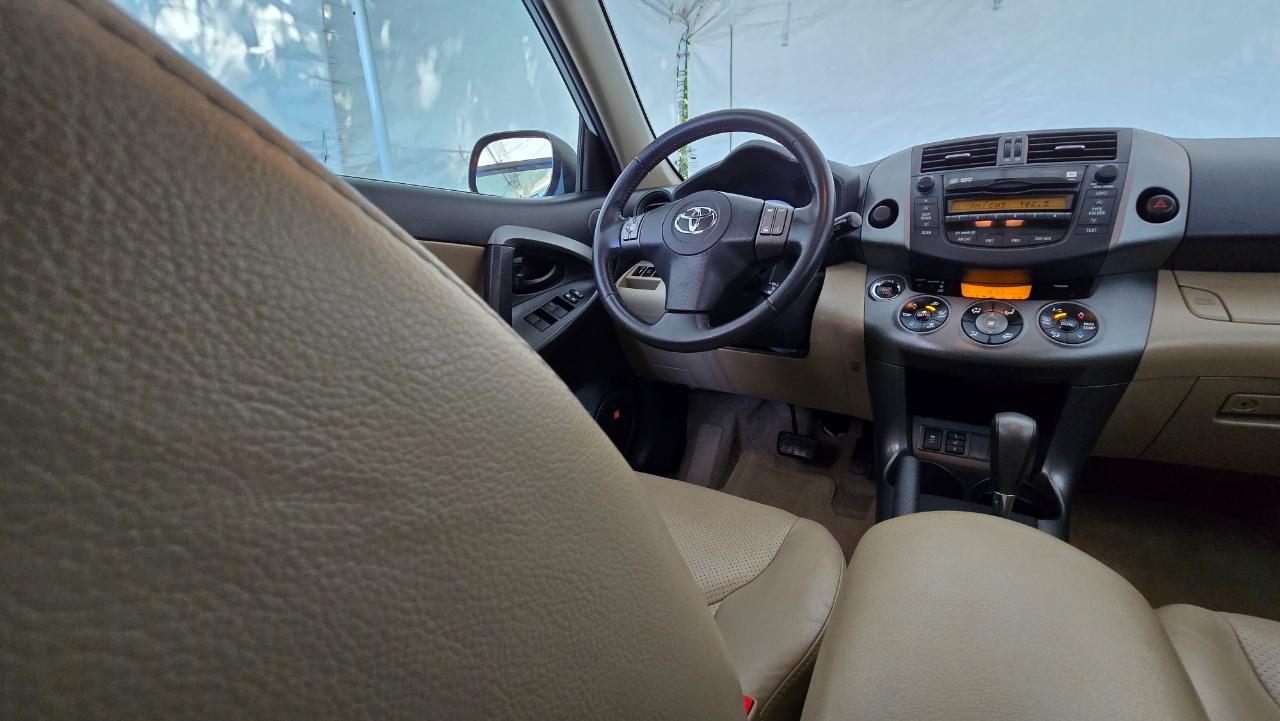 Toyota RAV4 Limited 2010