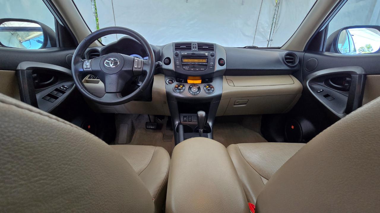 Toyota RAV4 Limited 2010