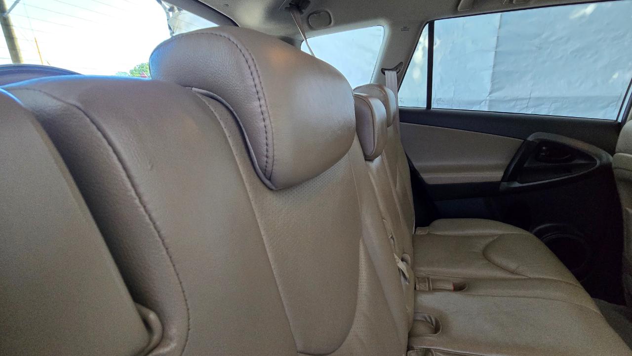 Toyota RAV4 Limited 2010