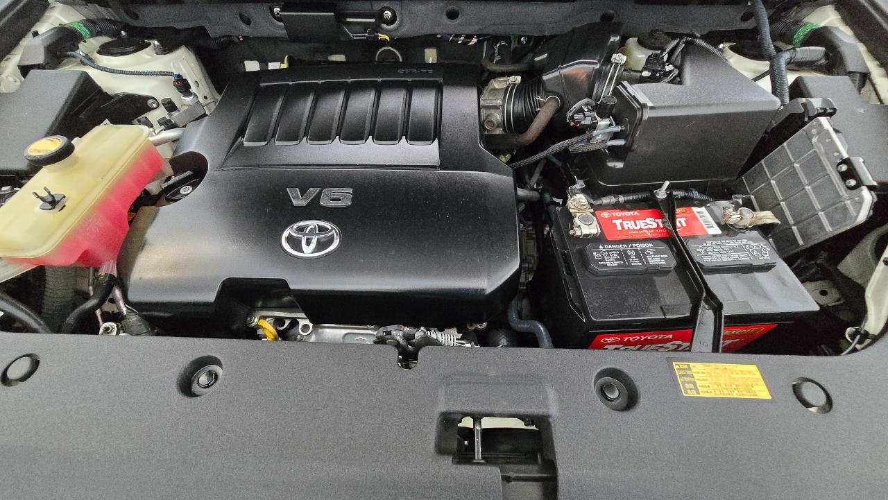 Toyota RAV4 Limited 2010