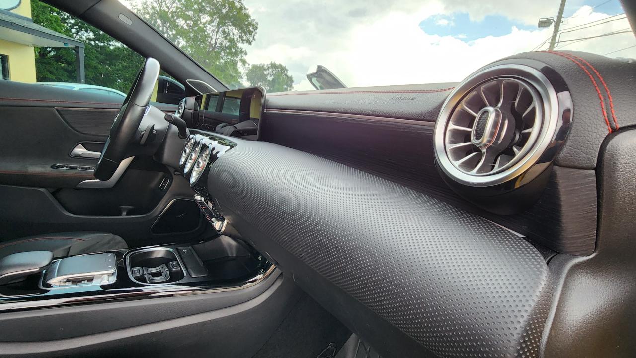 Mercedes-Benz CLA  2020