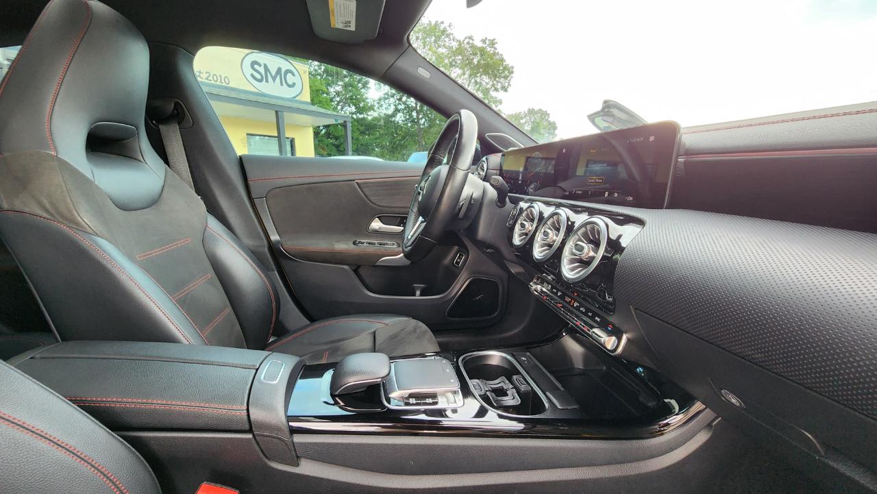 Mercedes-Benz CLA  2020