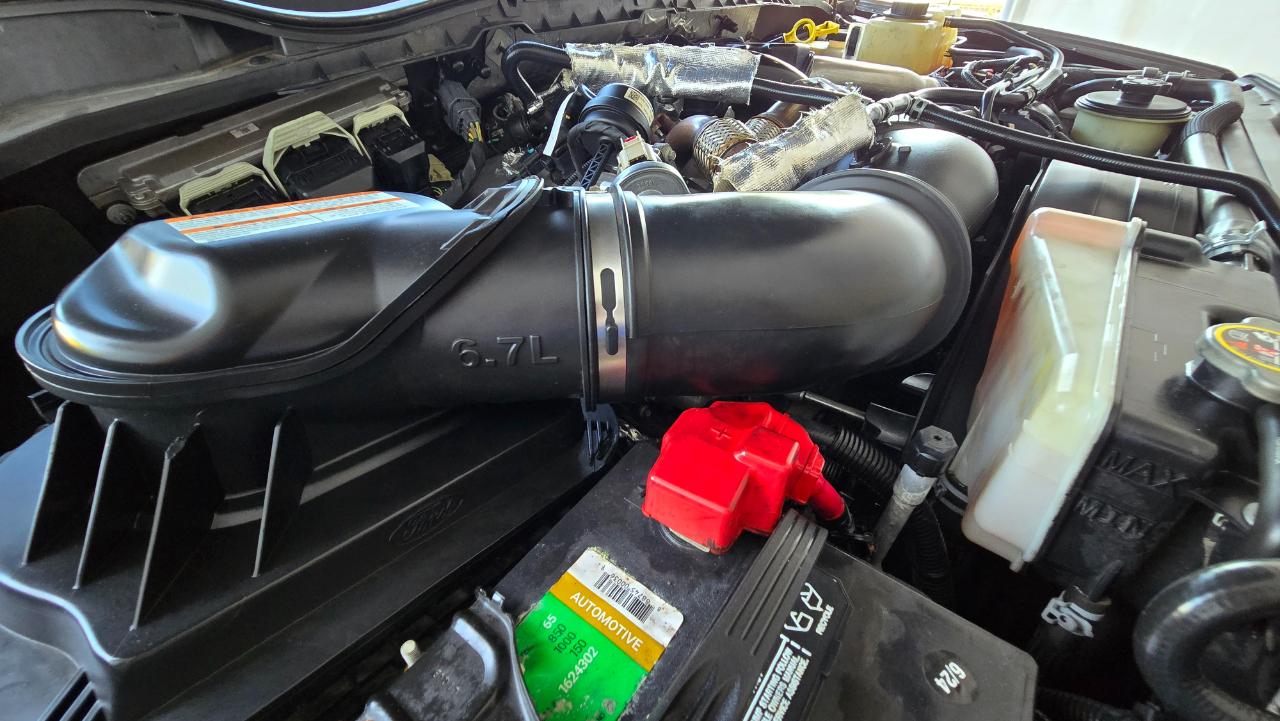 Ford F250 S/D Lariat Crew Cab 4WD 2017