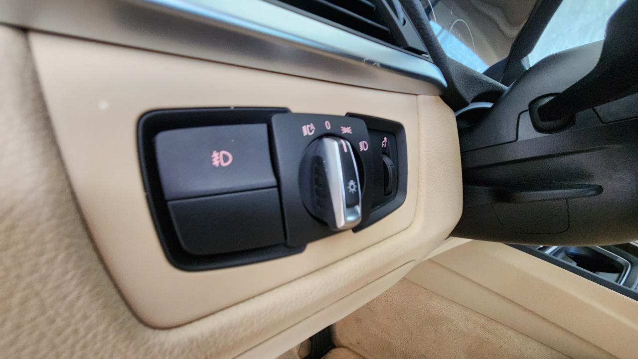 BMW 3 Series 328i 2015