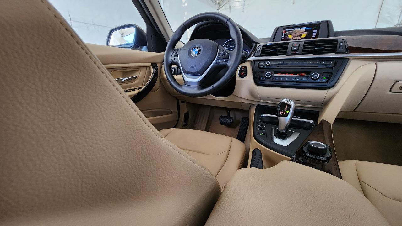 BMW 3 Series 328i 2015