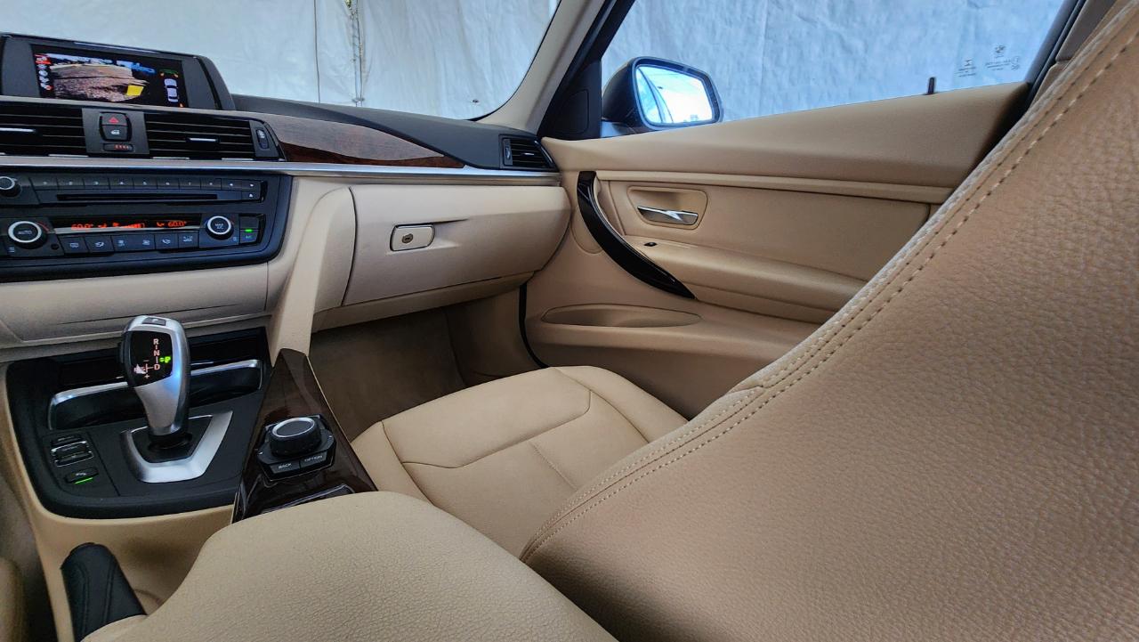 BMW 3 Series 328i 2015