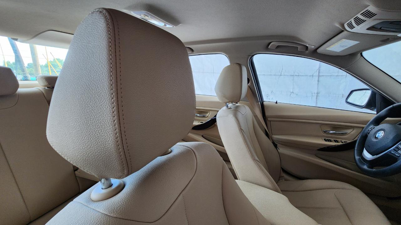 BMW 3 Series 328i 2015
