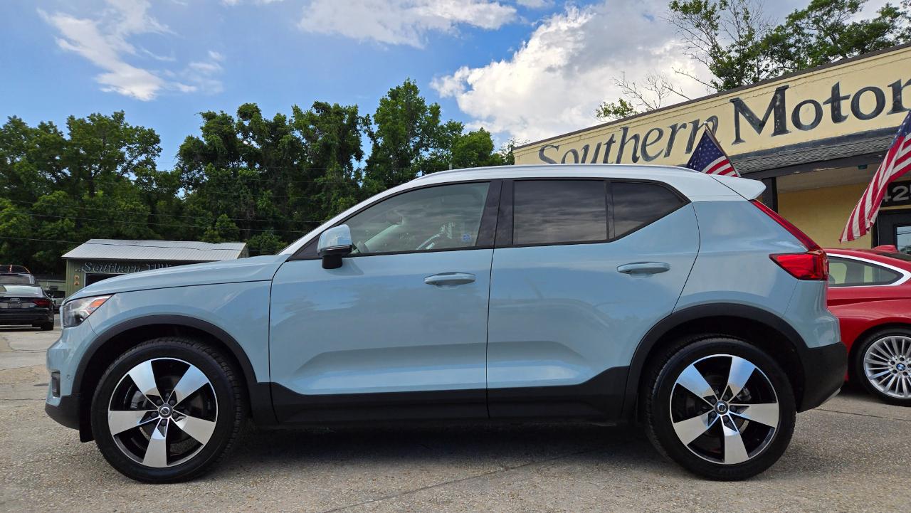 Volvo XC40  2019