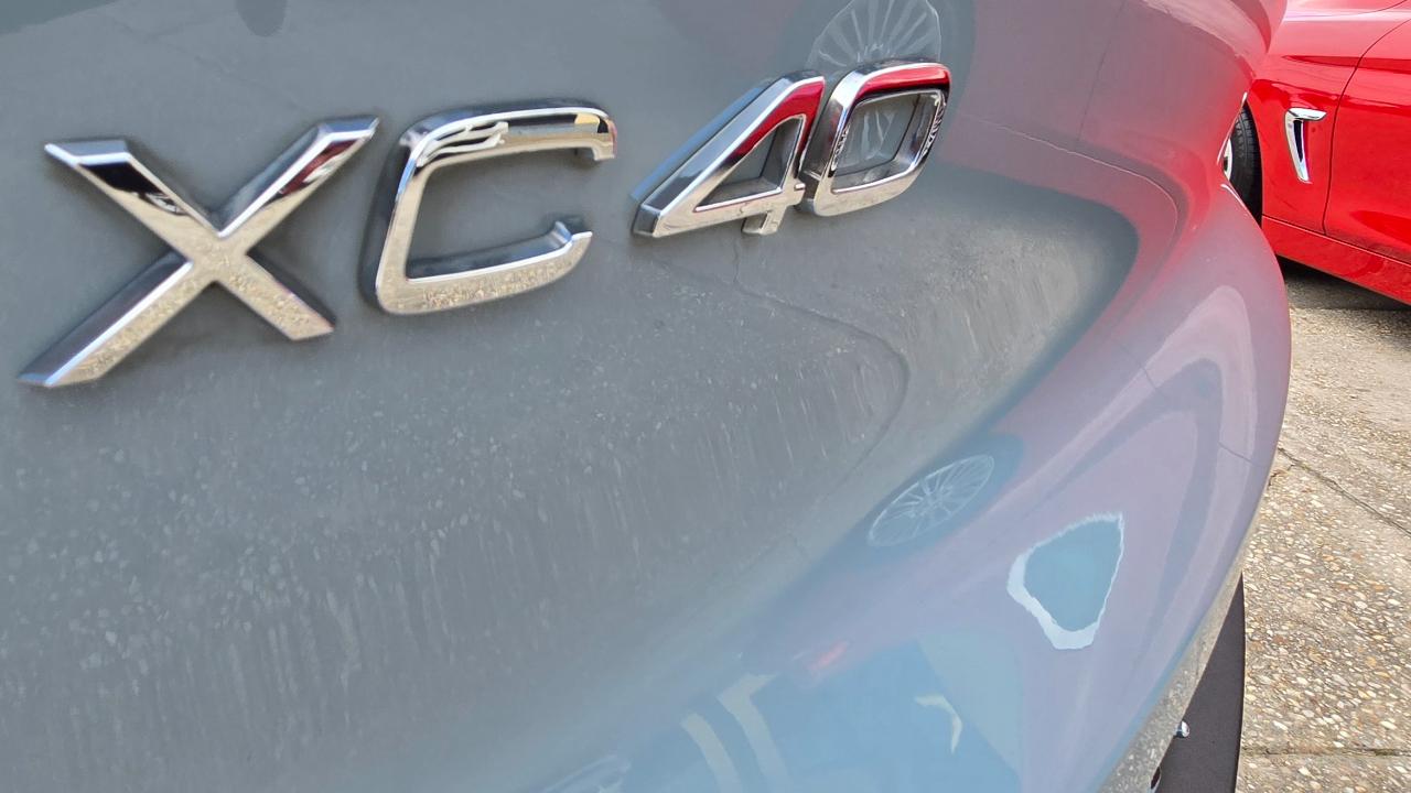 Volvo XC40  2019