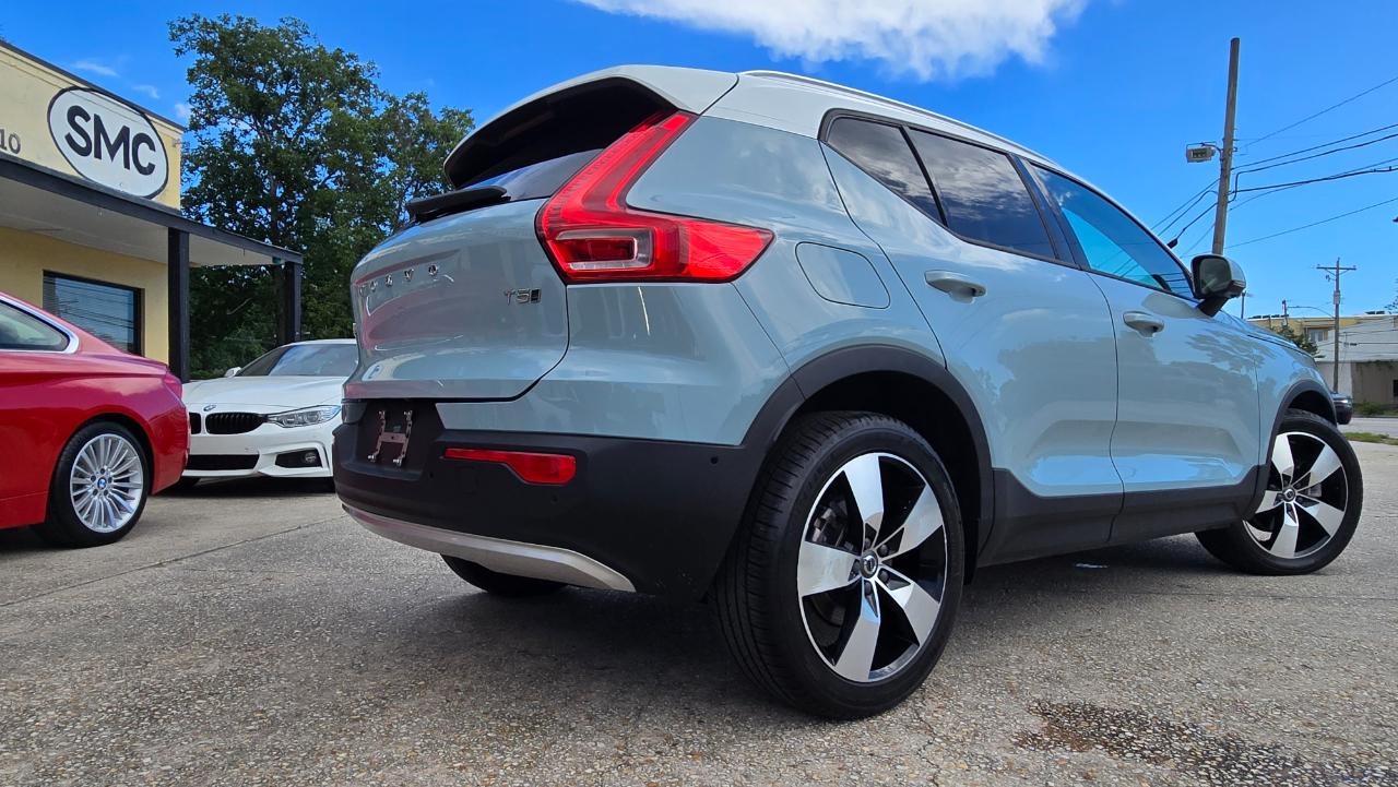 Volvo XC40  2019
