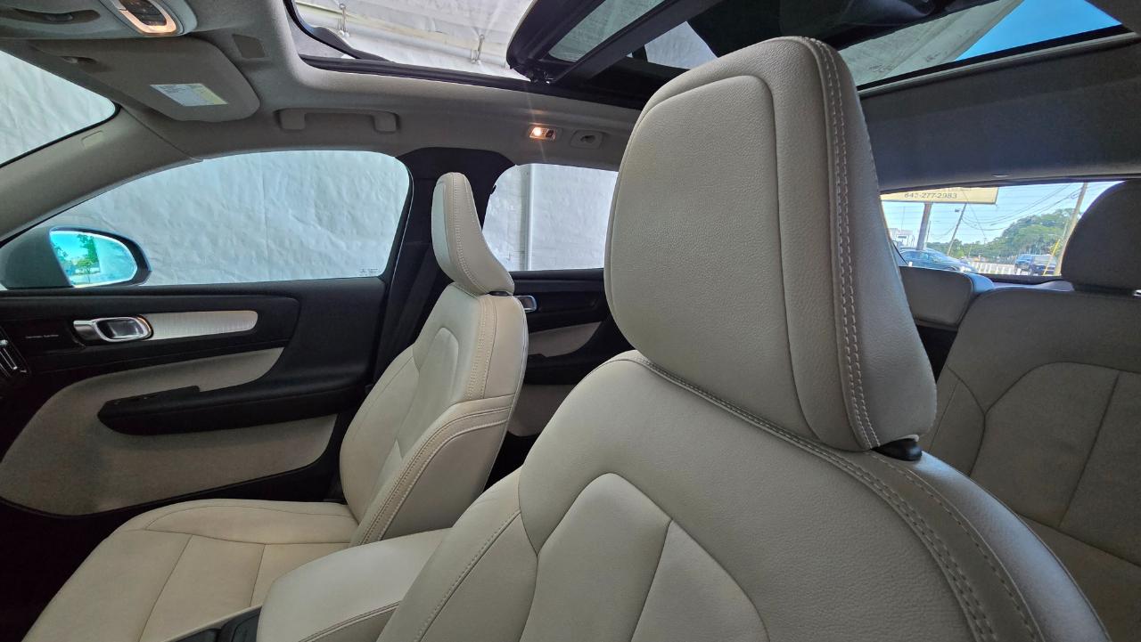 Volvo XC40  2019