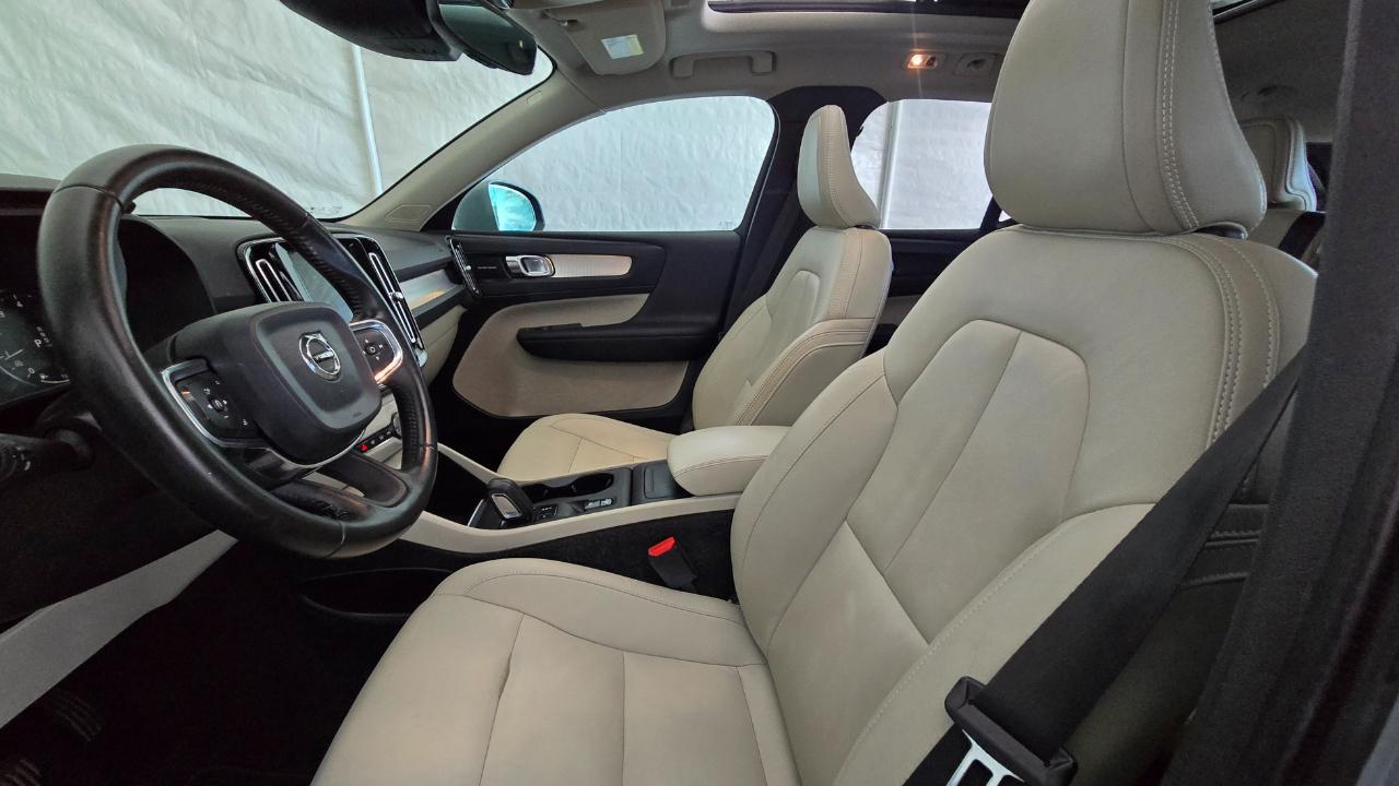 Volvo XC40  2019