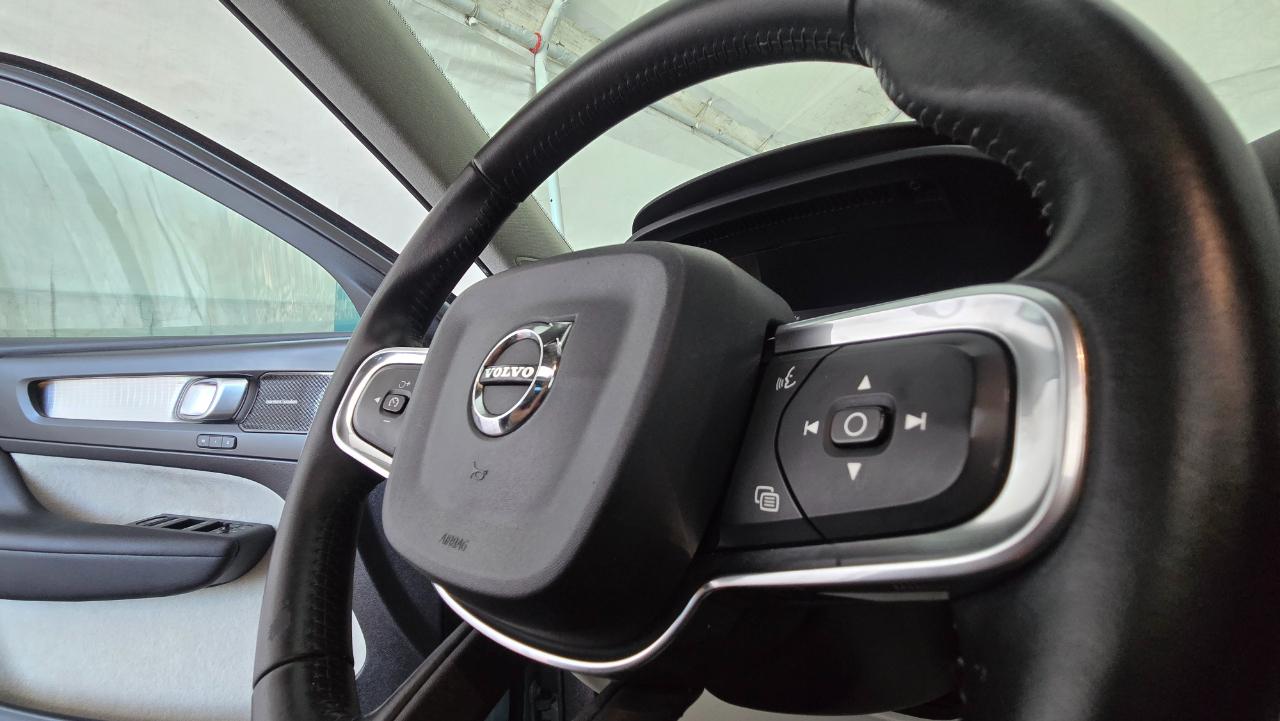 Volvo XC40  2019