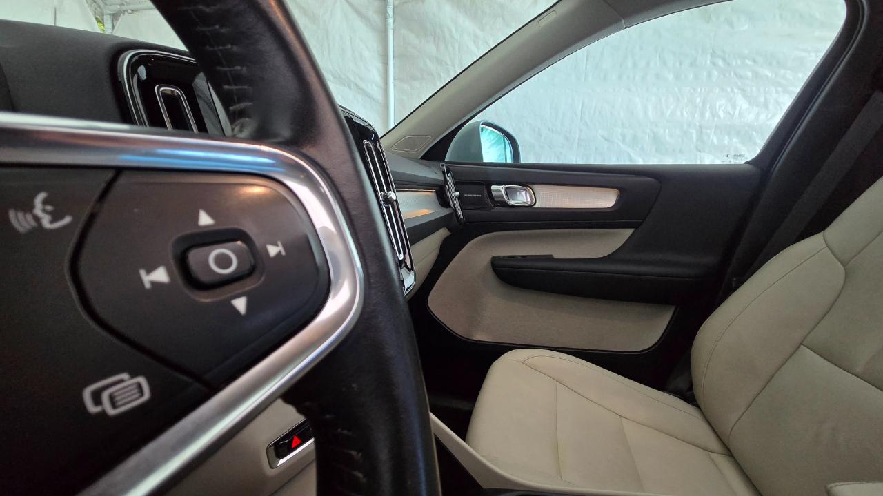 Volvo XC40  2019
