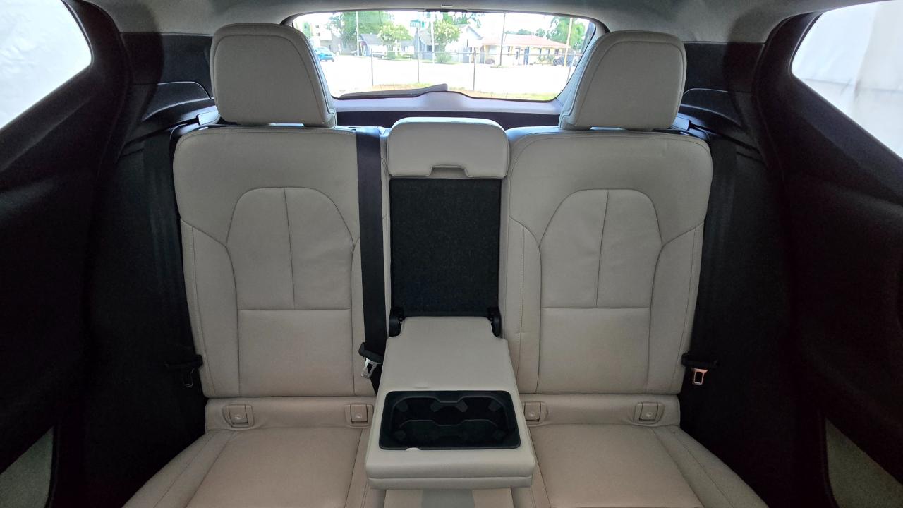 Volvo XC40  2019