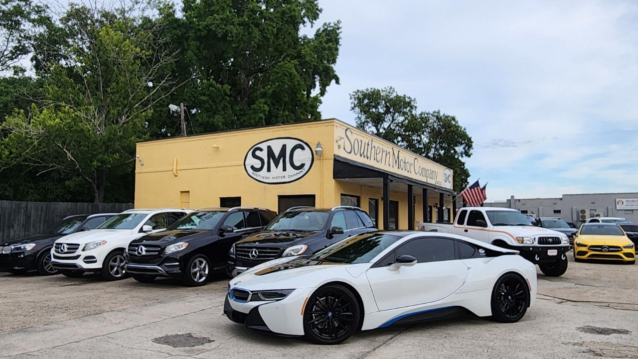 BMW i8  2019