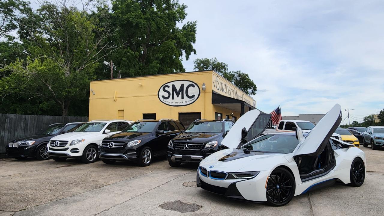 BMW i8  2019