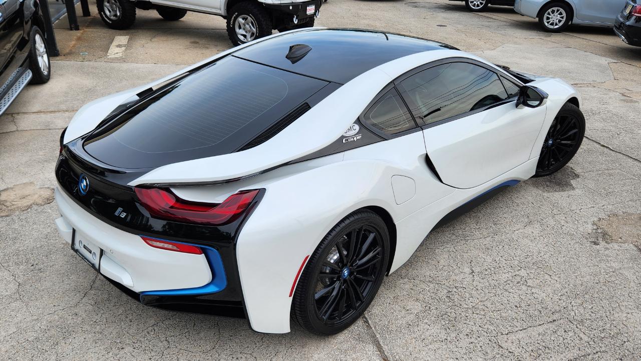 BMW i8  2019