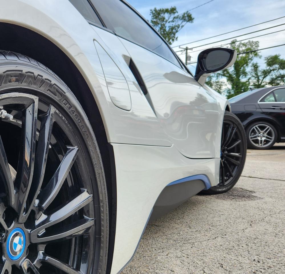BMW i8  2019