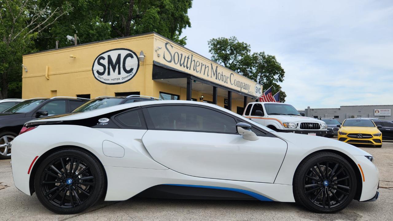 BMW i8  2019