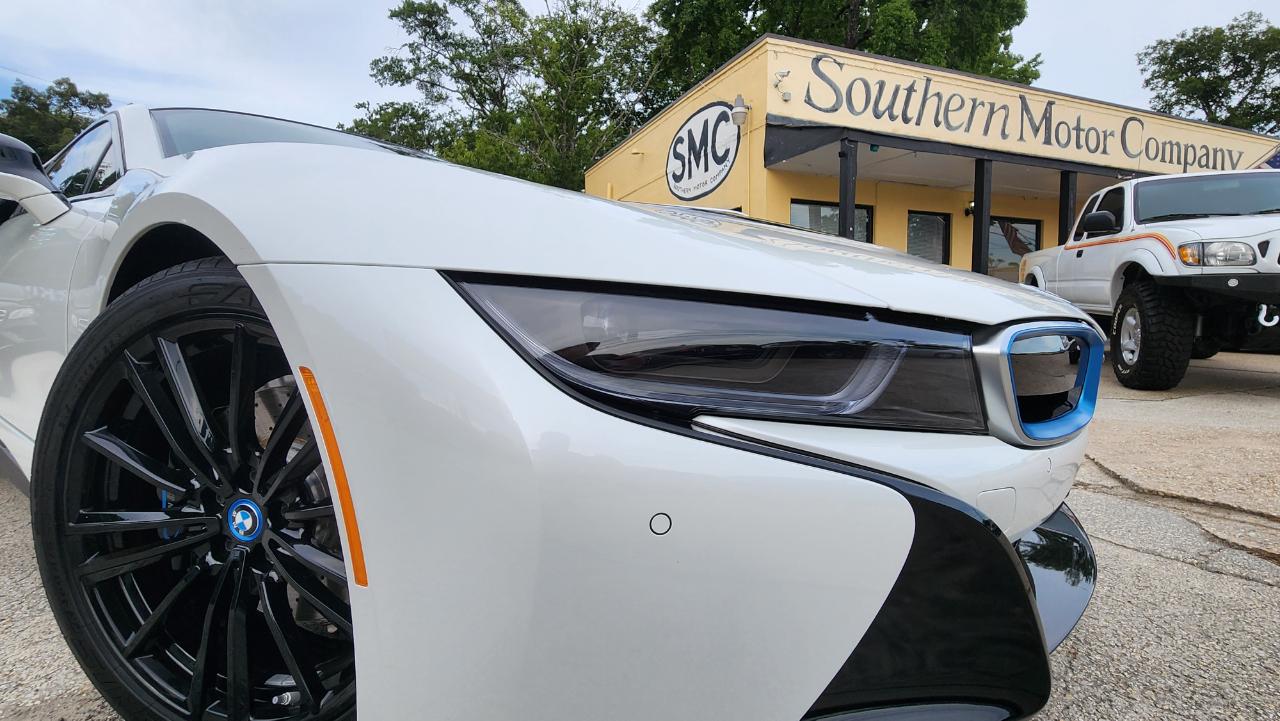 BMW i8  2019