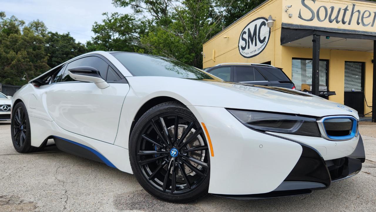 BMW i8  2019