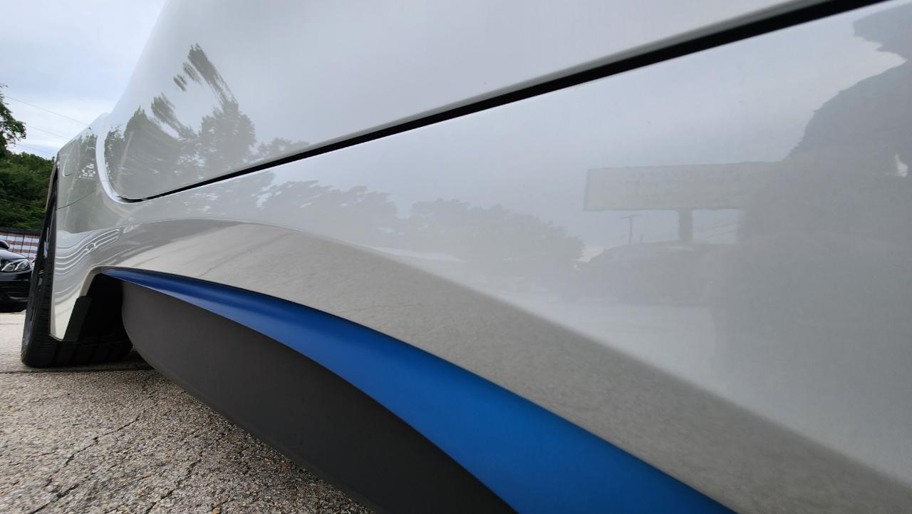 BMW i8  2019