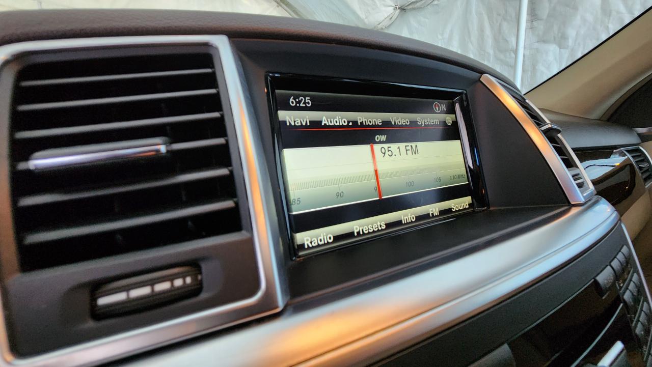 Mercedes-Benz M-Class  2014