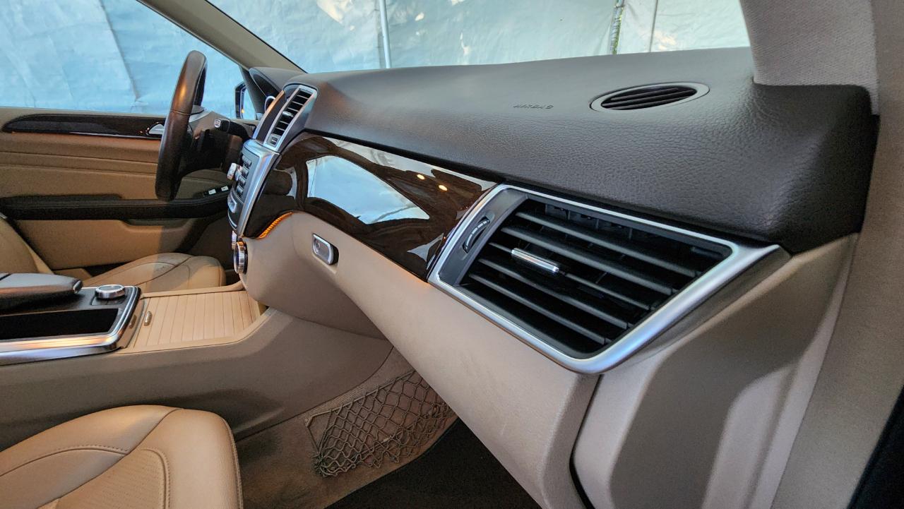 Mercedes-Benz M-Class  2014