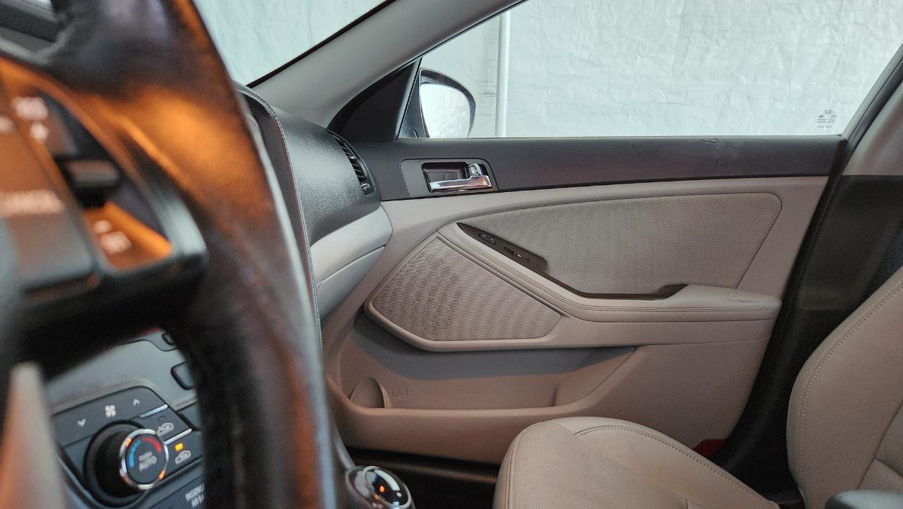 Kia Optima EX 2012