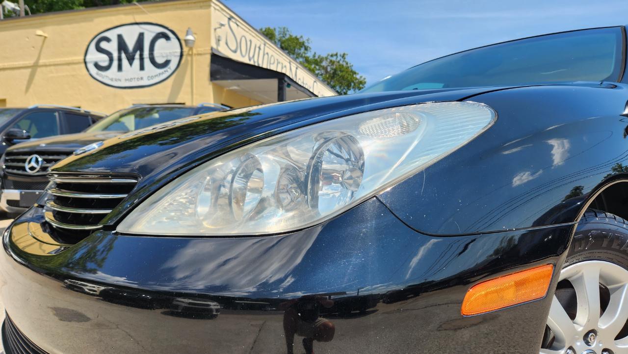 Lexus ES 330 4dr Sdn 2004