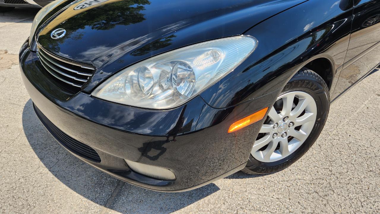 Lexus ES 330 4dr Sdn 2004