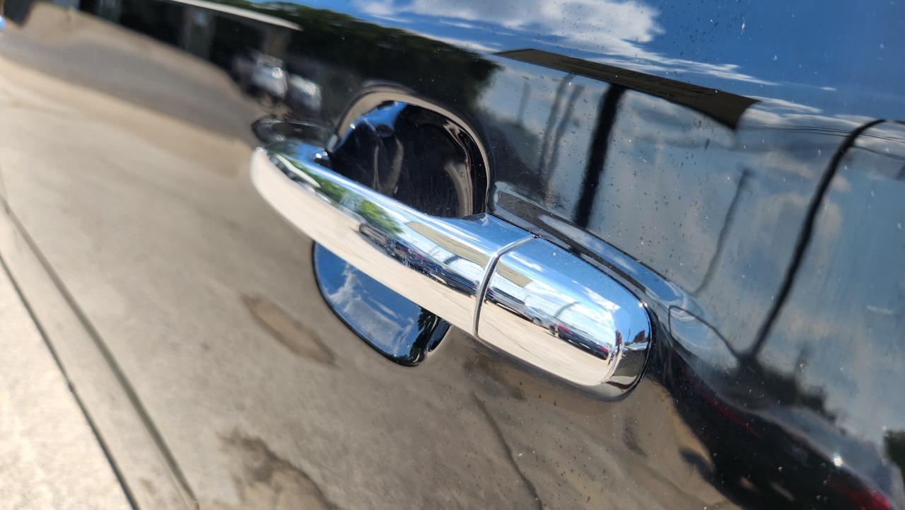 Lexus ES 330 4dr Sdn 2004