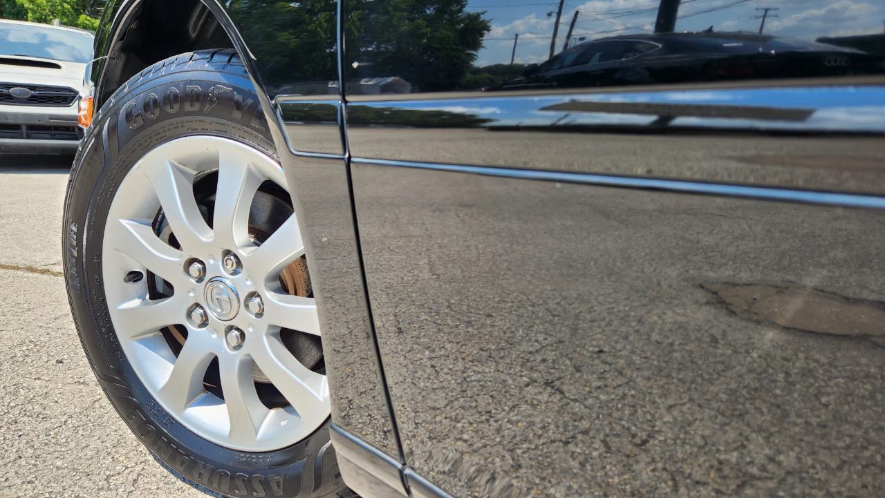 Lexus ES 330 4dr Sdn 2004
