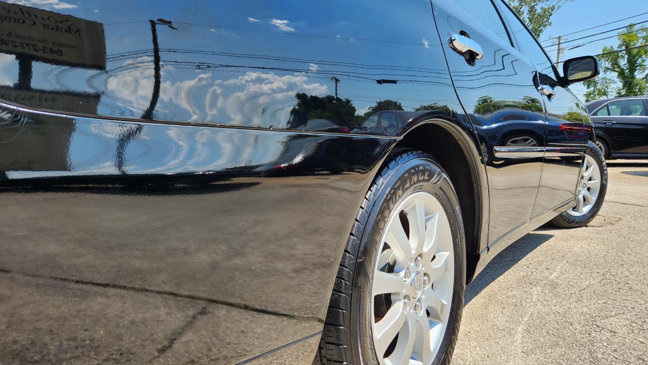 Lexus ES 330 4dr Sdn 2004