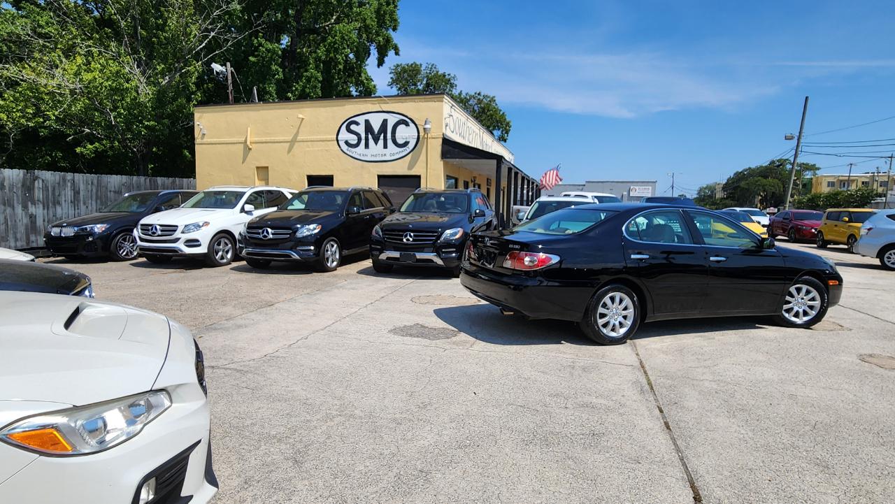 Lexus ES 330 4dr Sdn 2004