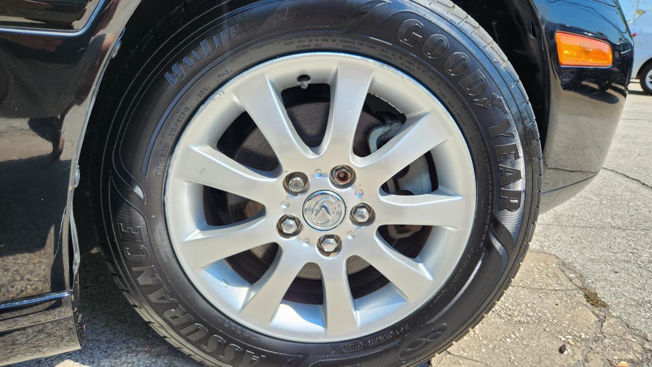 Lexus ES 330 4dr Sdn 2004
