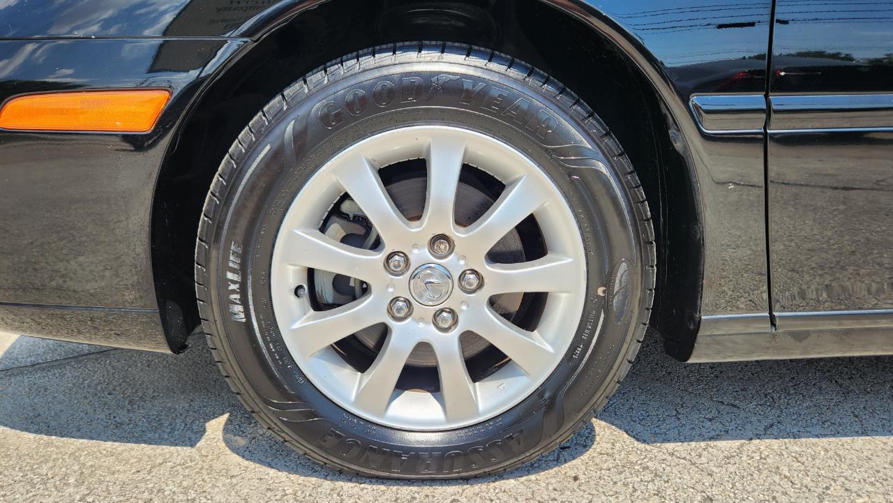 Lexus ES 330 4dr Sdn 2004