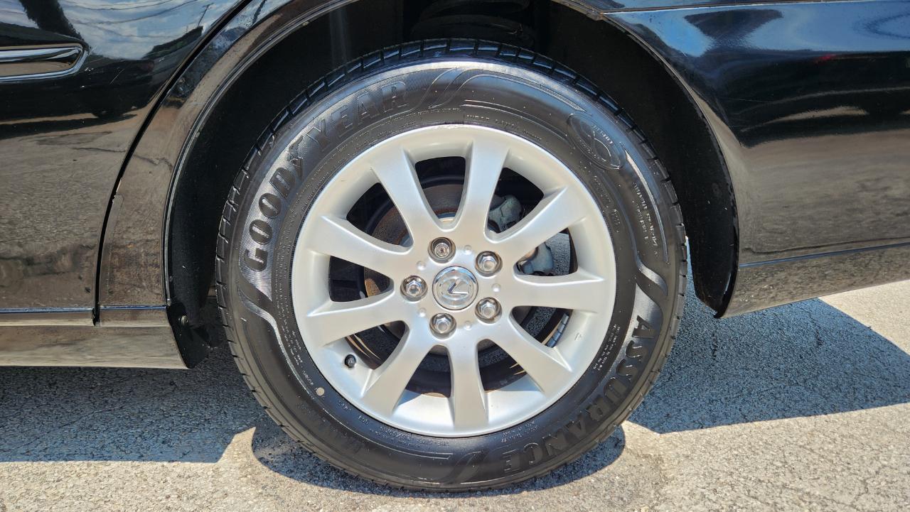 Lexus ES 330 4dr Sdn 2004