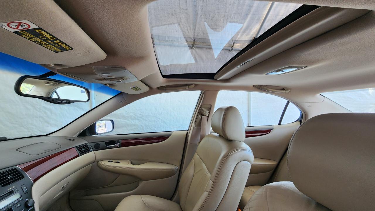 Lexus ES 330 4dr Sdn 2004