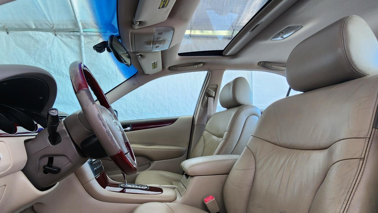 Lexus ES 330 4dr Sdn 2004