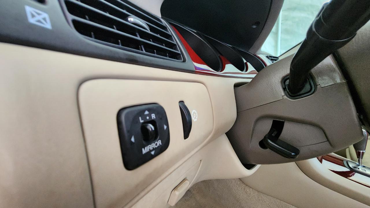 Lexus ES 330 4dr Sdn 2004