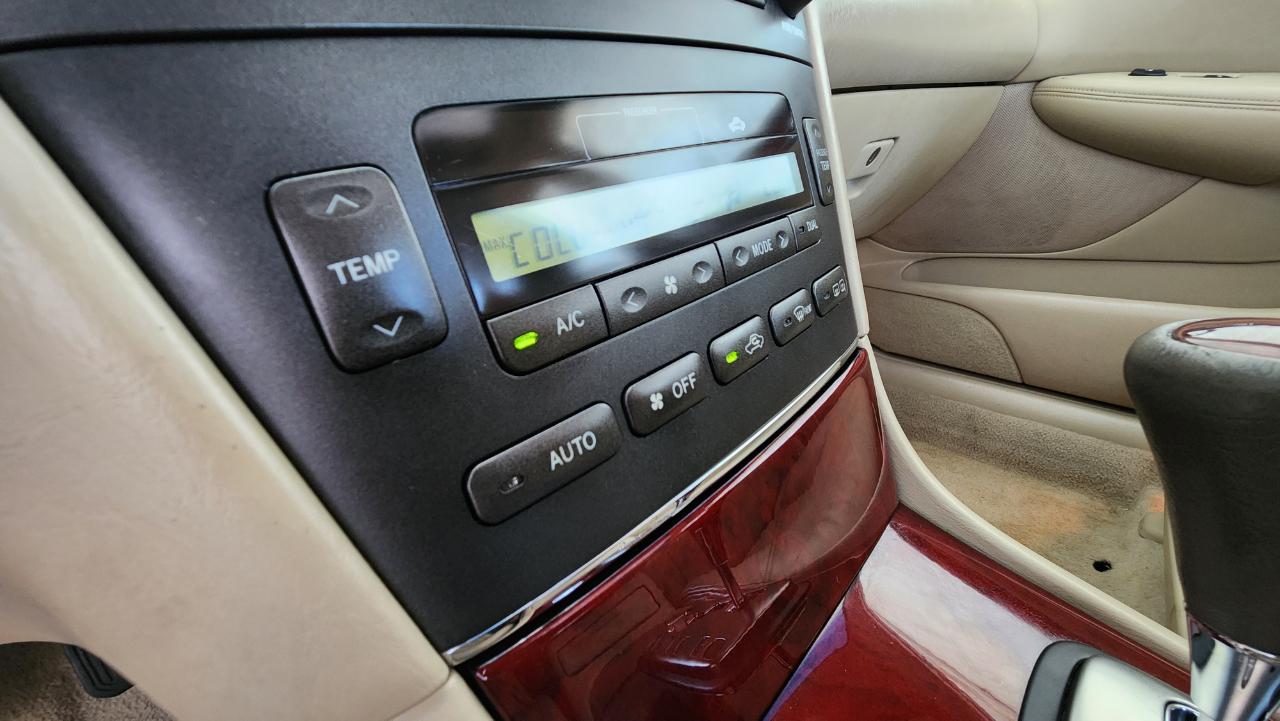 Lexus ES 330 4dr Sdn 2004