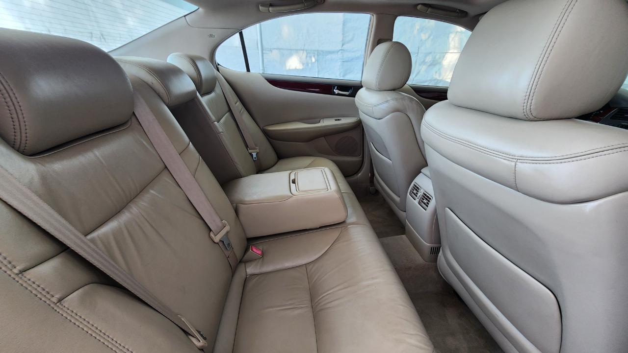 Lexus ES 330 4dr Sdn 2004